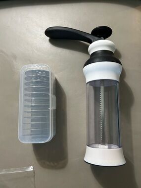 New White and Black Cookie Press / Pastry Decorator no box